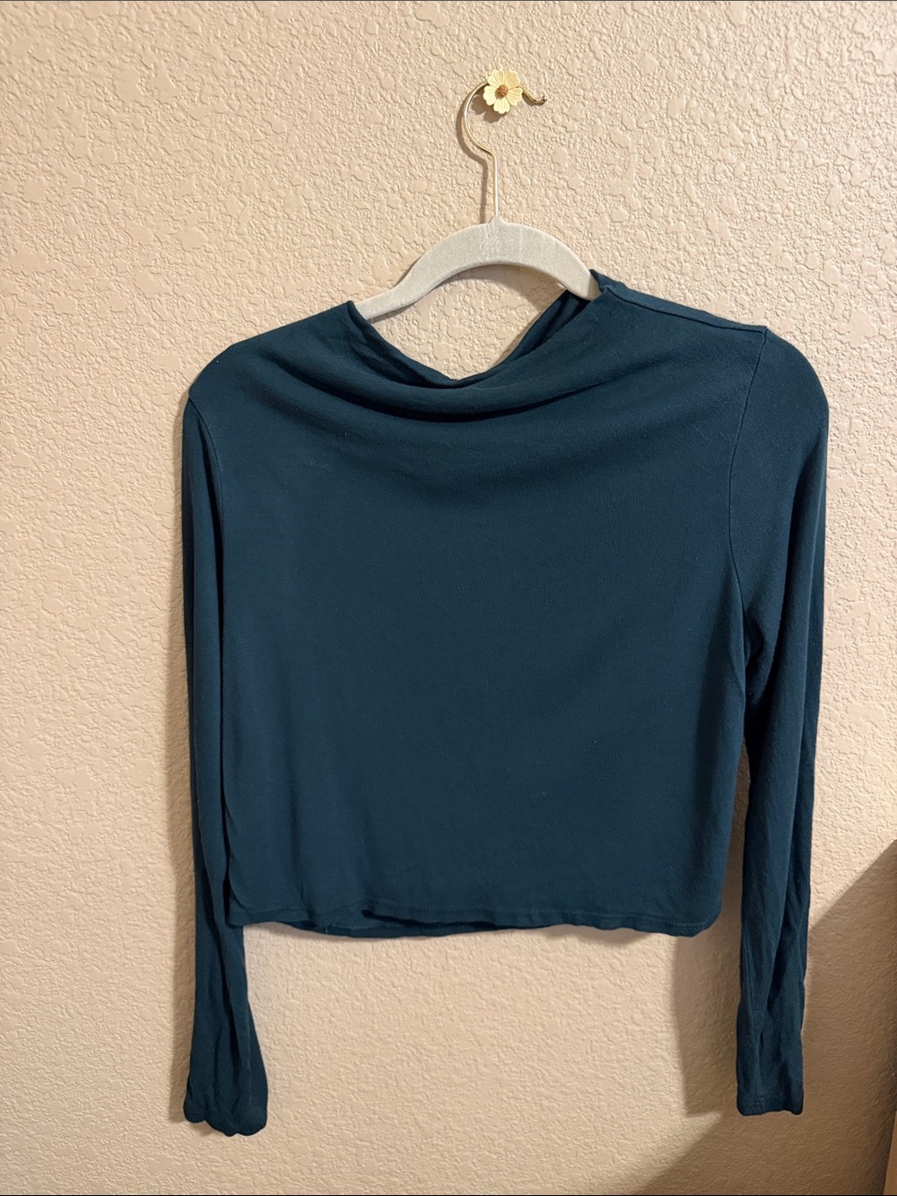 Michael Stars Teal Long-Sleeve Cropped Tee